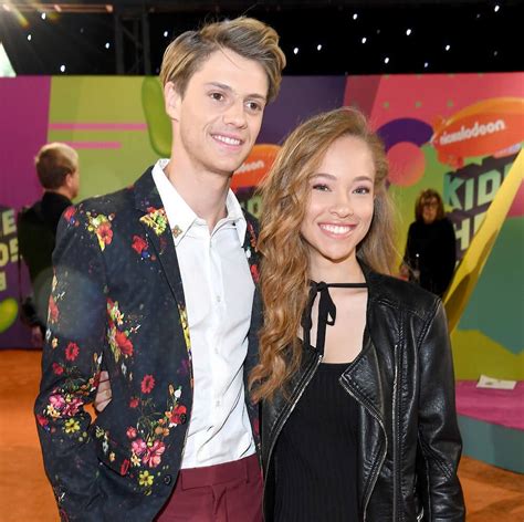 is shelby simmons dating jace norman